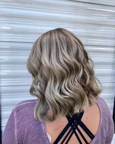 Versatile Lob Medium Wavy Hairstyles