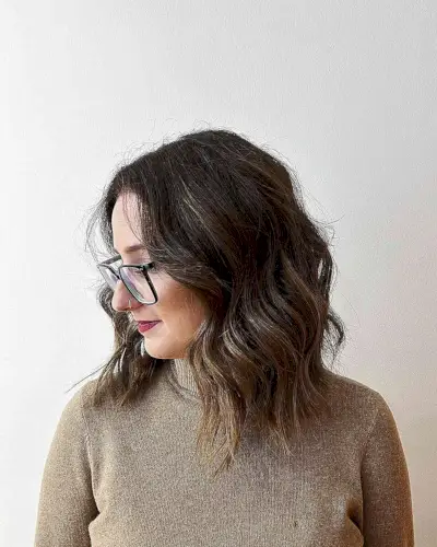 Wavy Angled Lob Style
