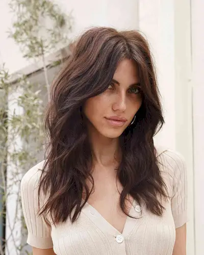 Sexy Internal Layers and Curtain Fringe on Mid-Length Hair and for women with a chic style