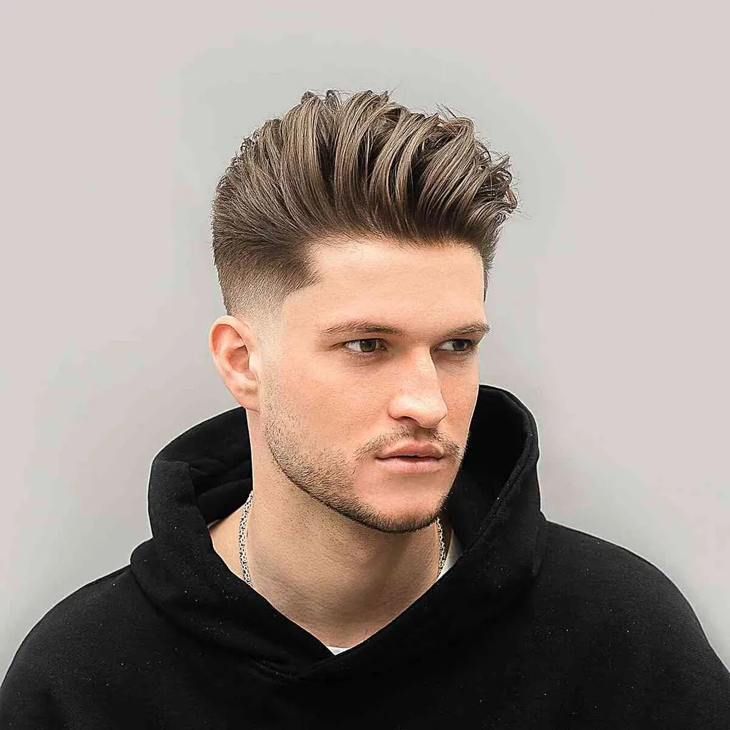 Die 72 besten Frisuren für Männer mit dickem Haar (hohes Volumen) im Jahr 2026' title=