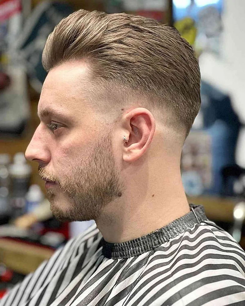 Low Fade קצר לגברים' title=