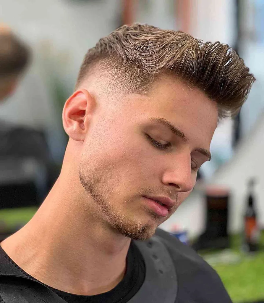 33 idej za frizuro Quiff za modne moške' title=