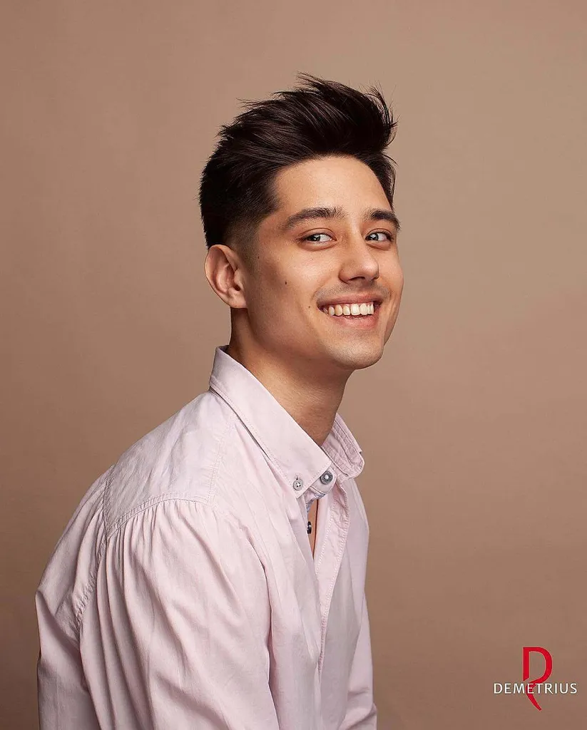 33 idej za frizuro Quiff za modne moške' title=