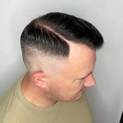 50+ trendy krátkych strihov pre mužov v roku 2026' title=