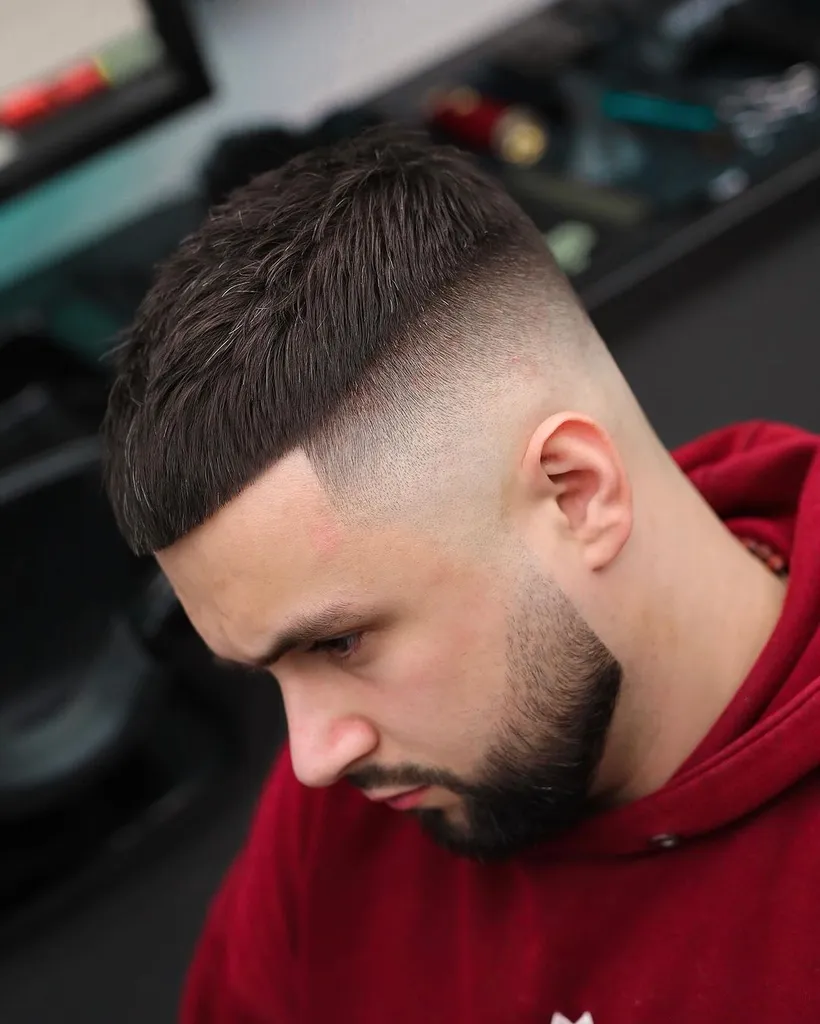 32 de idei de tunsoare la modă Bald Fade pentru bărbați chiar acum