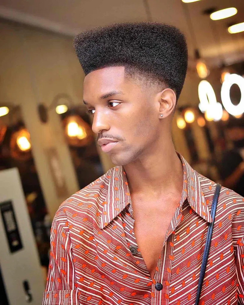 高いフラットトップ' title=