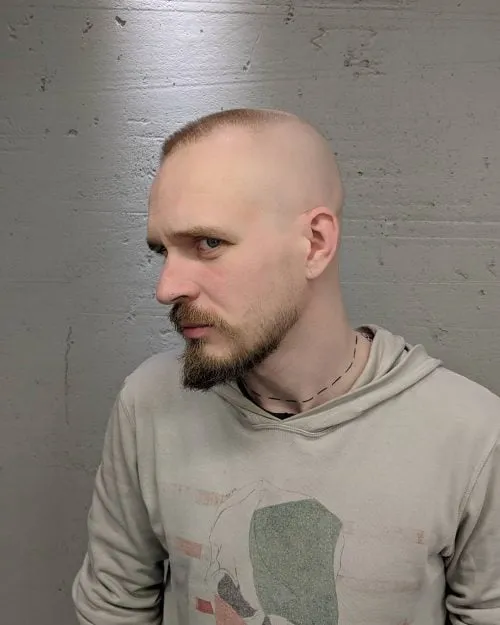 ミリタリーフラットトップヘアカット' title=