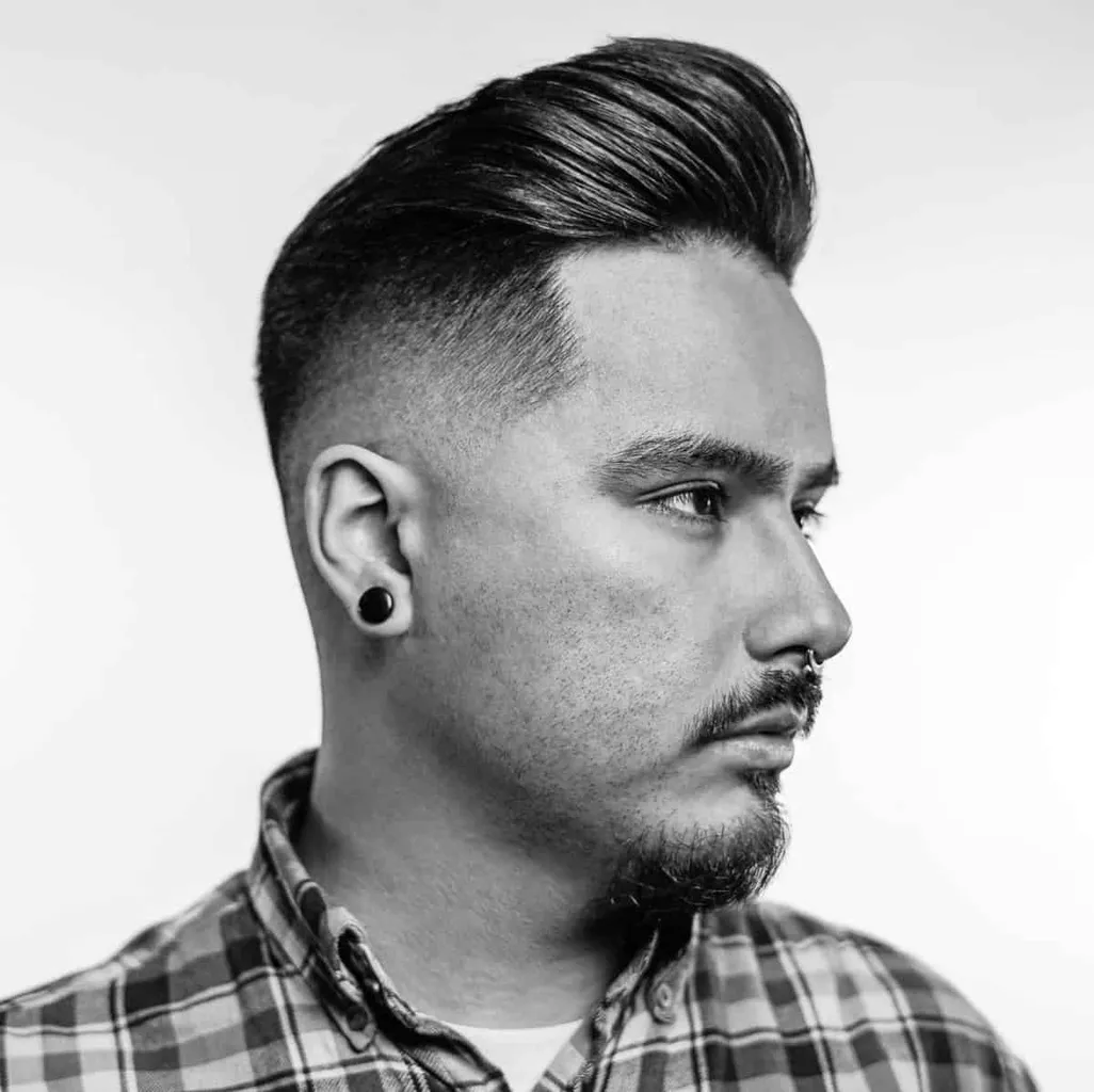 Faux Hawk og Slick Pompadour' title=