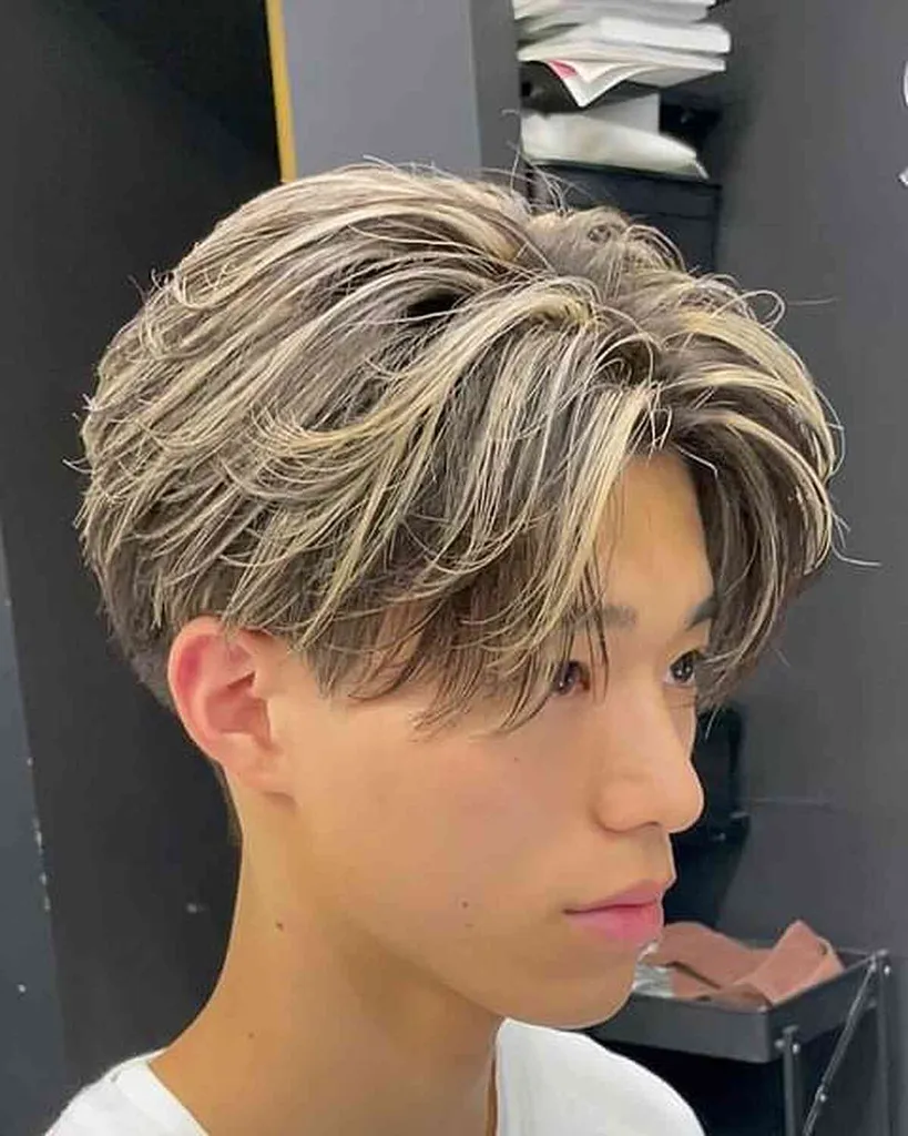 Kpop Two-Block s blond odlesky pro muže' title=