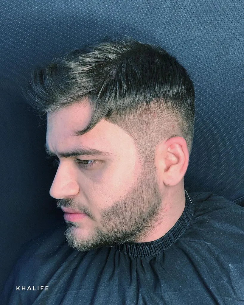 Barbe avec coupe de cheveux Temp Fade' title=