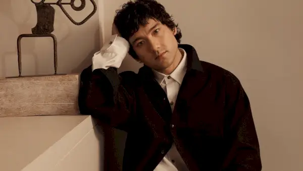 ウィル・シャープ、ミスター・ポーターの写真撮影 2023