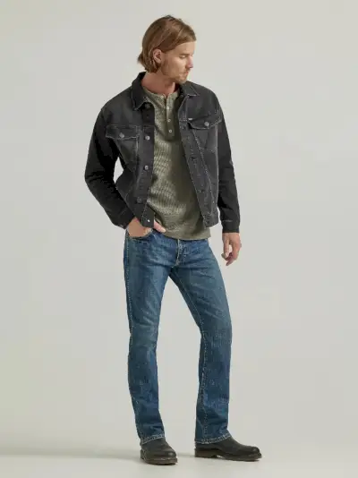 Bootcut Jeans Herr Wrangler Dark Mid Shade