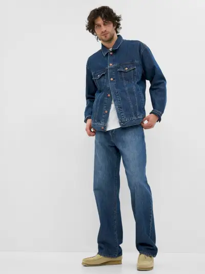 Double Denim Outfit Clarks Wallabee Sko