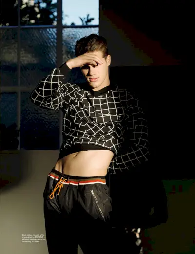 Tucker Des Lauriers Wonderland 2015 Fashion Editorial 010