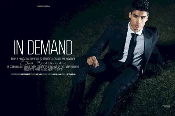 「ザ・ウォンテッド」のシバ・カネスワランが「オーガスト・マン」のポーズをとる