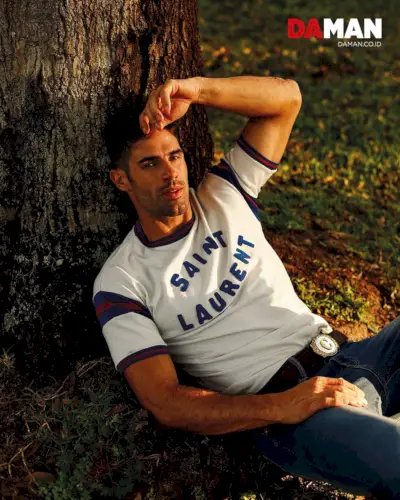 Chad White tillbringar dagen på Magic Meadows för Da Man