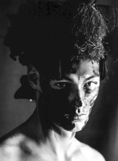 남자의 Roberto Sipos