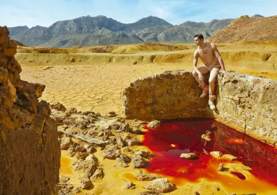 ステファノ フランコ ホース 2015 ファッション エディトリアル カラフルなメンズ スーツ 002