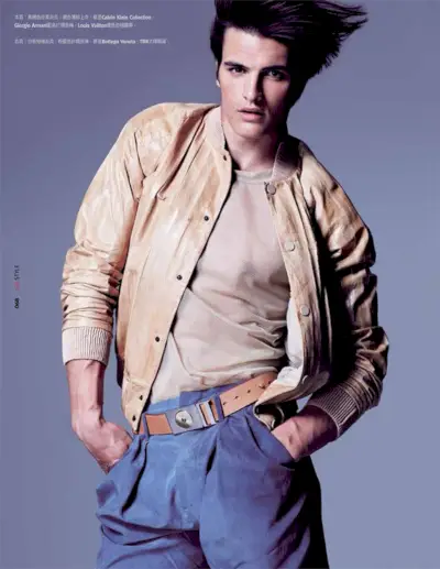 Matthew Terry je šik v móde z kolekcie Calvin Klein, Giorgio Armani a Louis Vuitton.