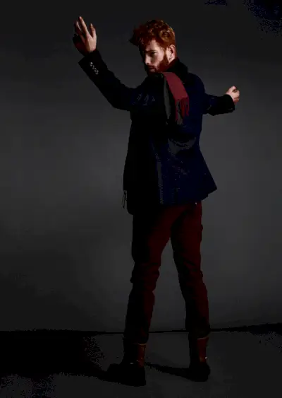 Harm-V-Red-Head-Model-0007