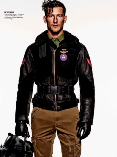 GQ-Espana-2015-Military-Style-Editorial-003