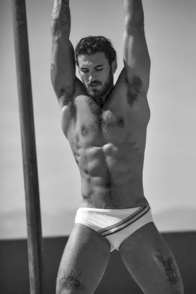 Michael Yerger 2023 Człowiek w mieście 004