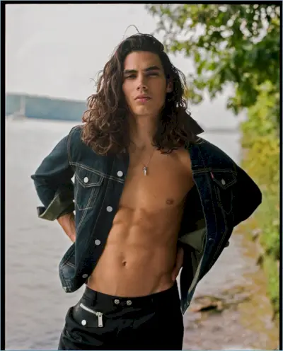 Vito Basso 2017 Editorial DSection 006