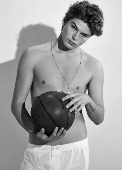 ジョーダン バレット i D 2015 ファッション エディトリアル 003