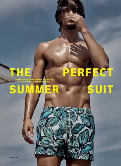 Nojus Millsas, Arthuras Kulkovas ir daugiau modelių maudymosi kostiumėlių, skirtų išsamiai fotografuoti paplūdimyje