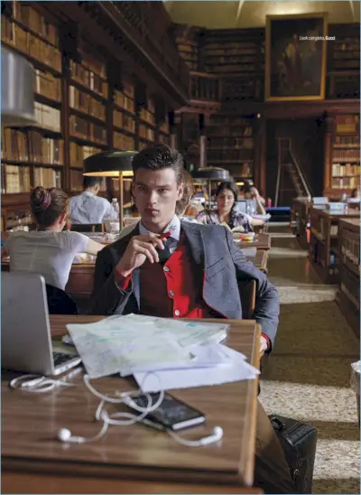 Filip Hrivnak 2016 GQ Mexico Gucci Redactie 003