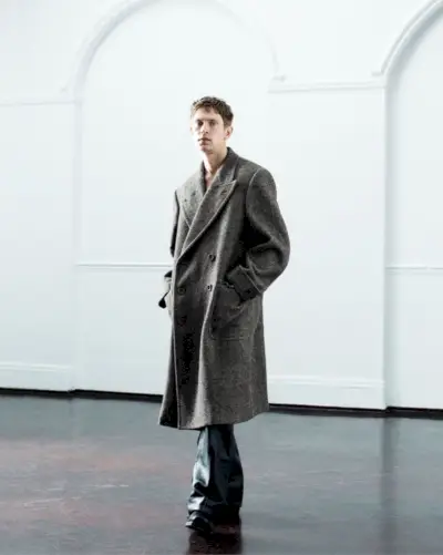 Matiass Lauridsens 2023. gada MatchesFashion redakcija 006