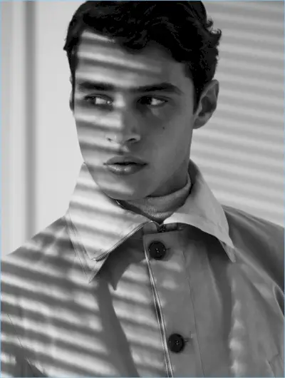 Adrien Sahores 2017 Redakcinė Plaza Uomo 006