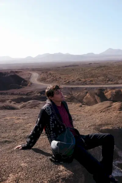 Horhe Roman Model 2022 Redakcija Luisaviaroma 005