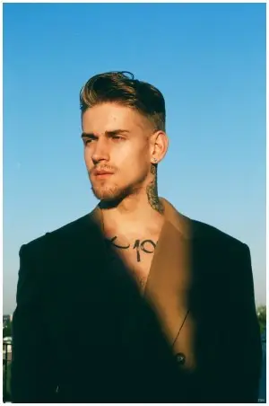 Igor Stepanov 2015 Nagie zdjęcia redakcyjne TOH 005