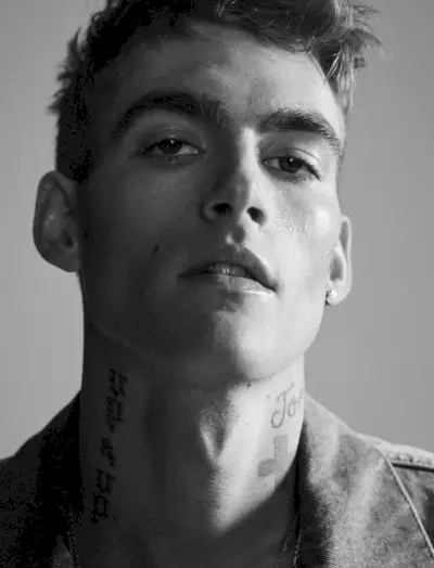 Vydání Presley Gerber Jižní Amerika 2023 005