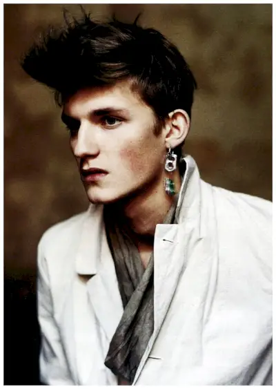 ドルチェヴィータ |チャーリー・ウェスターバーグ、マッテオ・モンタナーリ著「スプレー」