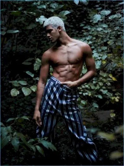 Pietro Baltazar 2018 Iris Covet Book 013