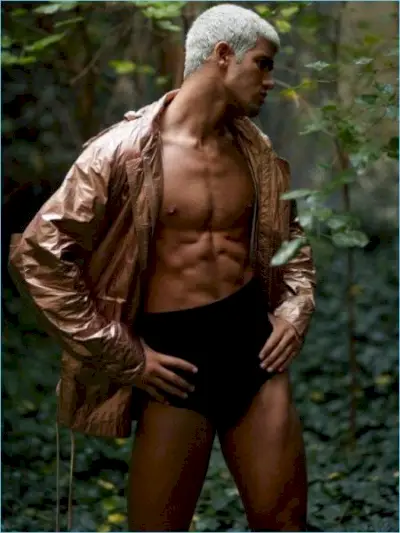 Pietro Baltazar 2018 Iris Covet Book 007