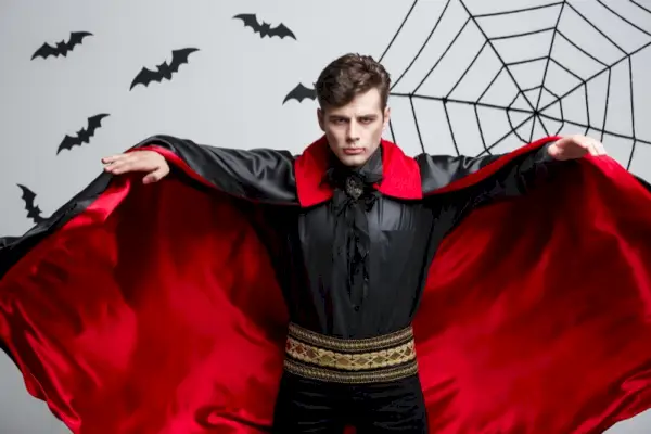 Ideas fáciles para disfraces de Halloween de vampiros para hombres