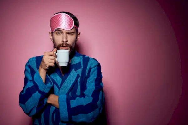 맨 블루 스트라이프 로브 아이마스크 컵