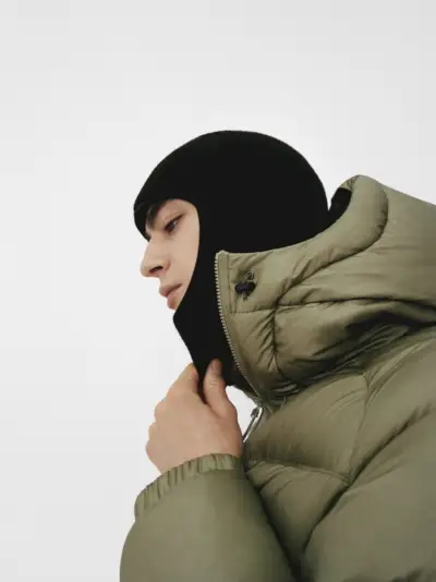 ARKET Męska kominiarka na jesień 2022 Gena Malinin Model