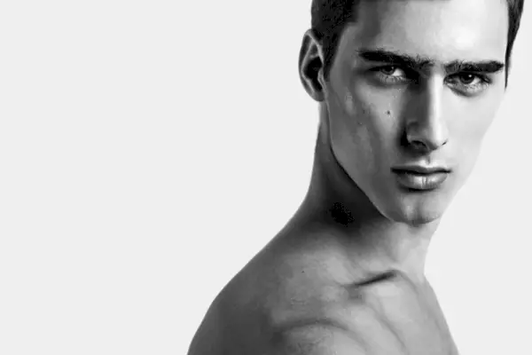 페이스 테라피! 시중에서 판매되는 최고의 각질 제거 스크럽