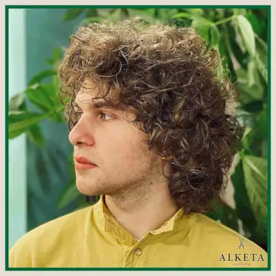 Curled Fluffy Haircut for Men