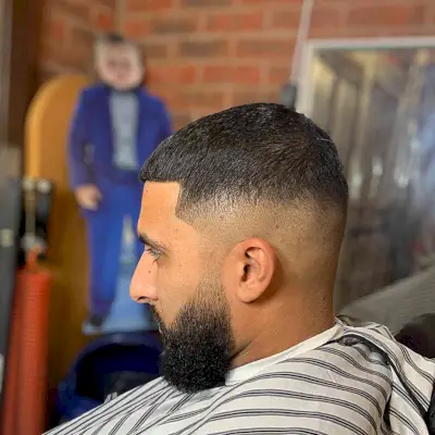 Short Crop with Medium Fade for Guys