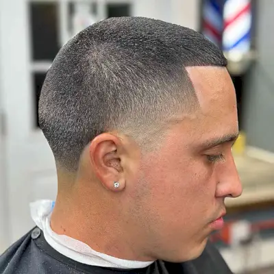 Low-Maintenance Tapered Buzz Cut for Gentlemen