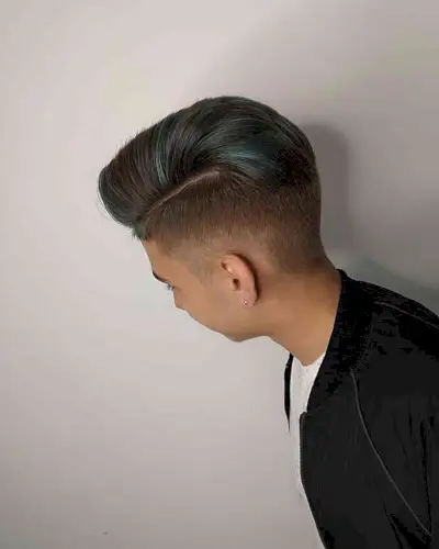 Highlighted and Disconnected Combover