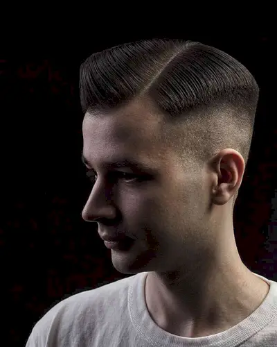 Classic Short Side Part with Short Sides