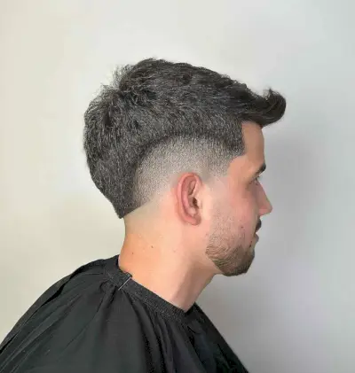 Mid Burst Faded Modern Quiff for Guys