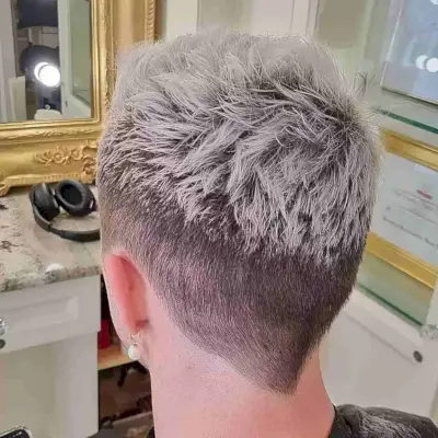 Short Taper with Frosted Silver Tips for Gentlemen