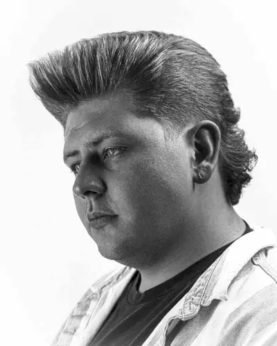 Stylish Pompadour Mullet for Men